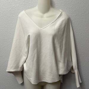 Kerisma RYU V-Neck Ribbed Batwing Sleeve Luxury  Sweater in Ivory Size S/M